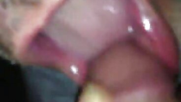 Brazzers: 섹시한 간호사 천사 Wicky는 PornHD에서 영광의 구멍 엉덩이 씨발을 얻습니다.