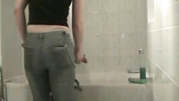 Deepthroat Queen Milena Devi는 ATM 기술을 과시합니다.