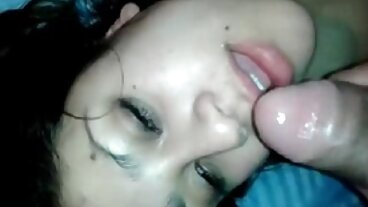 사기꾼 Gia Paige는 죽을 부티를 가지고 있습니다!