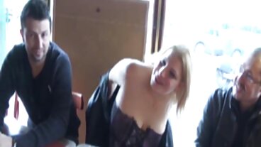 ANAL4K: PornHD의 Kiki Klout 내부에 수많은 항문 떨어지는 Creampies