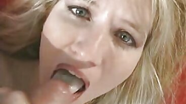 BRAZZERS 보자마자 Sodomized 완전히 누드 배달 소녀